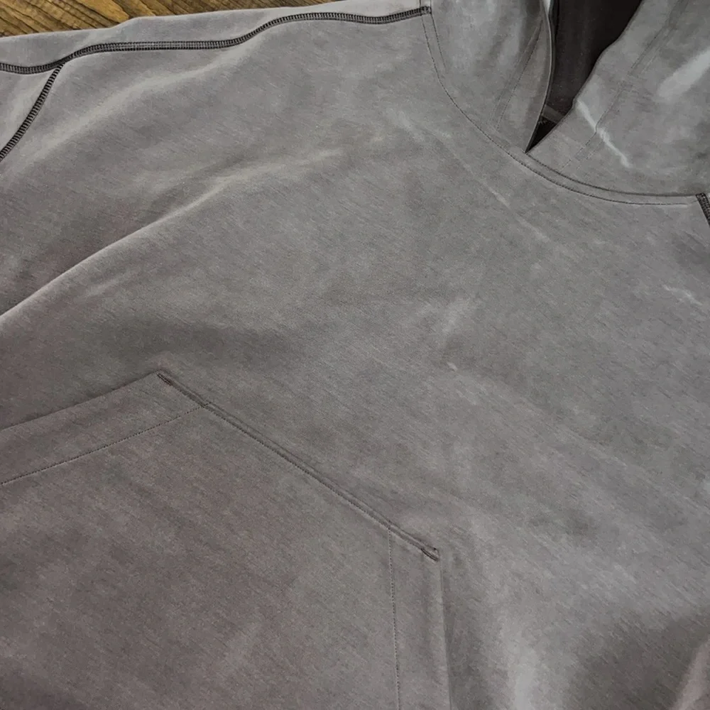 Lululemon Softstreme Hoodie - Picture 2 of 13